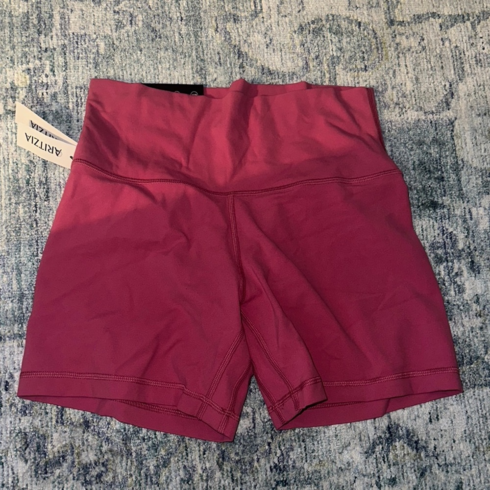 Aritzia Women's Bike Shorts in Deep Berry Pink